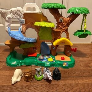 Fisher-Price Zoo Talkers Safari Adventure Playset - Green, Yellow, Brown